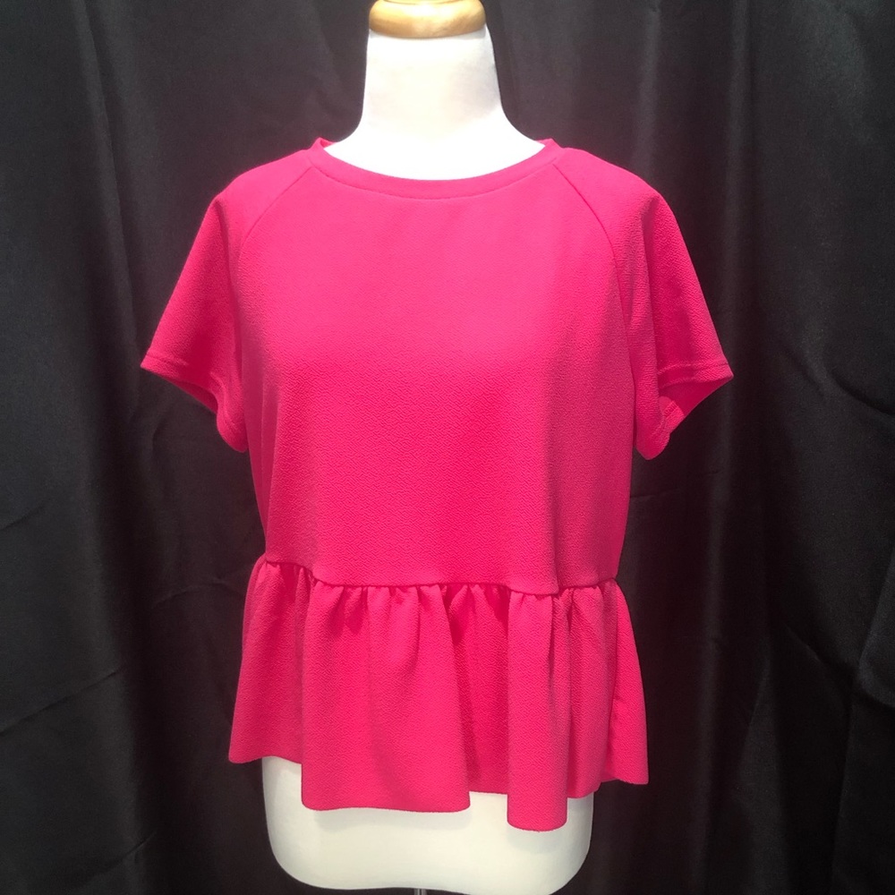 SHEIN Textured Short Sleeved Peplum Top